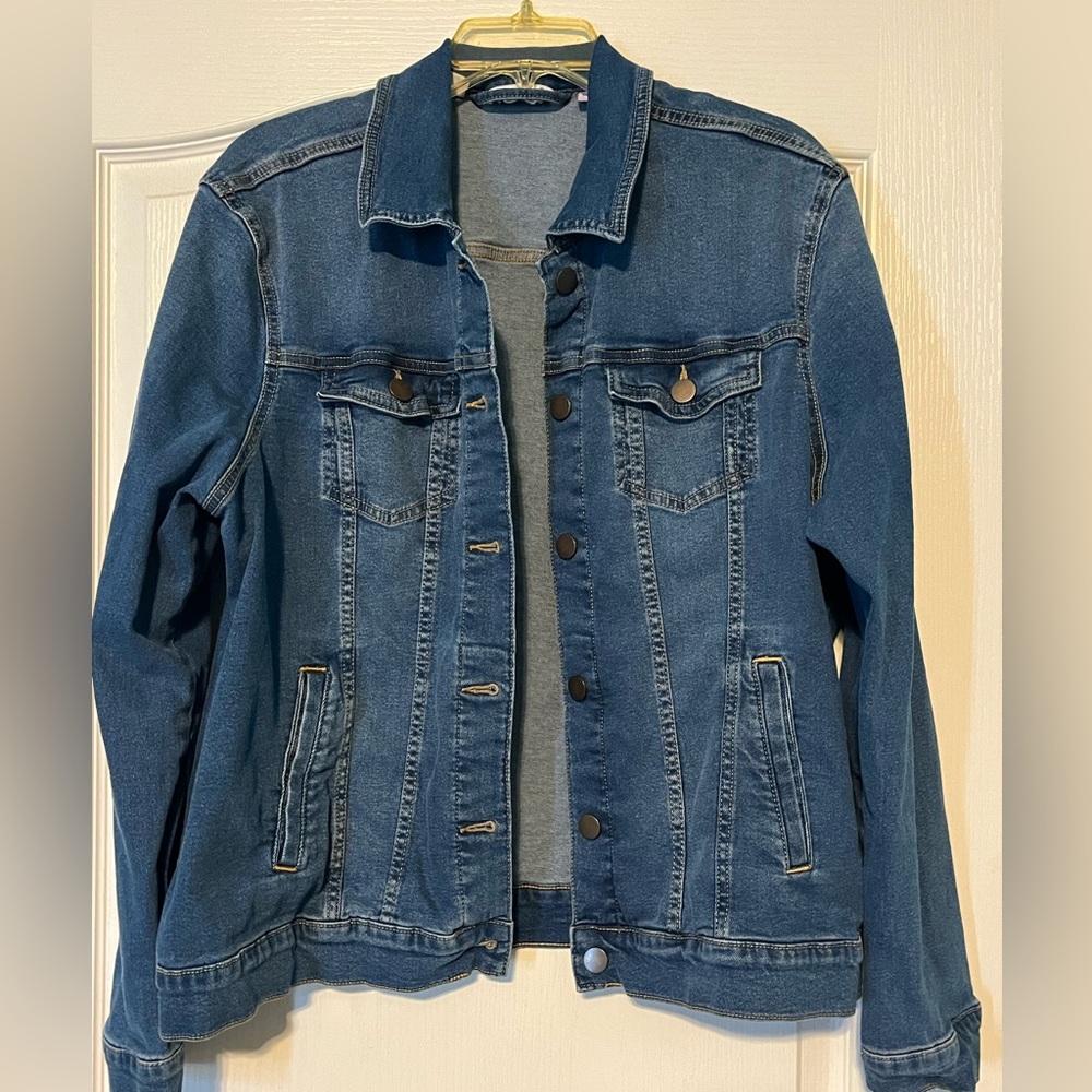 Serra jean jacket. XL excellent condition